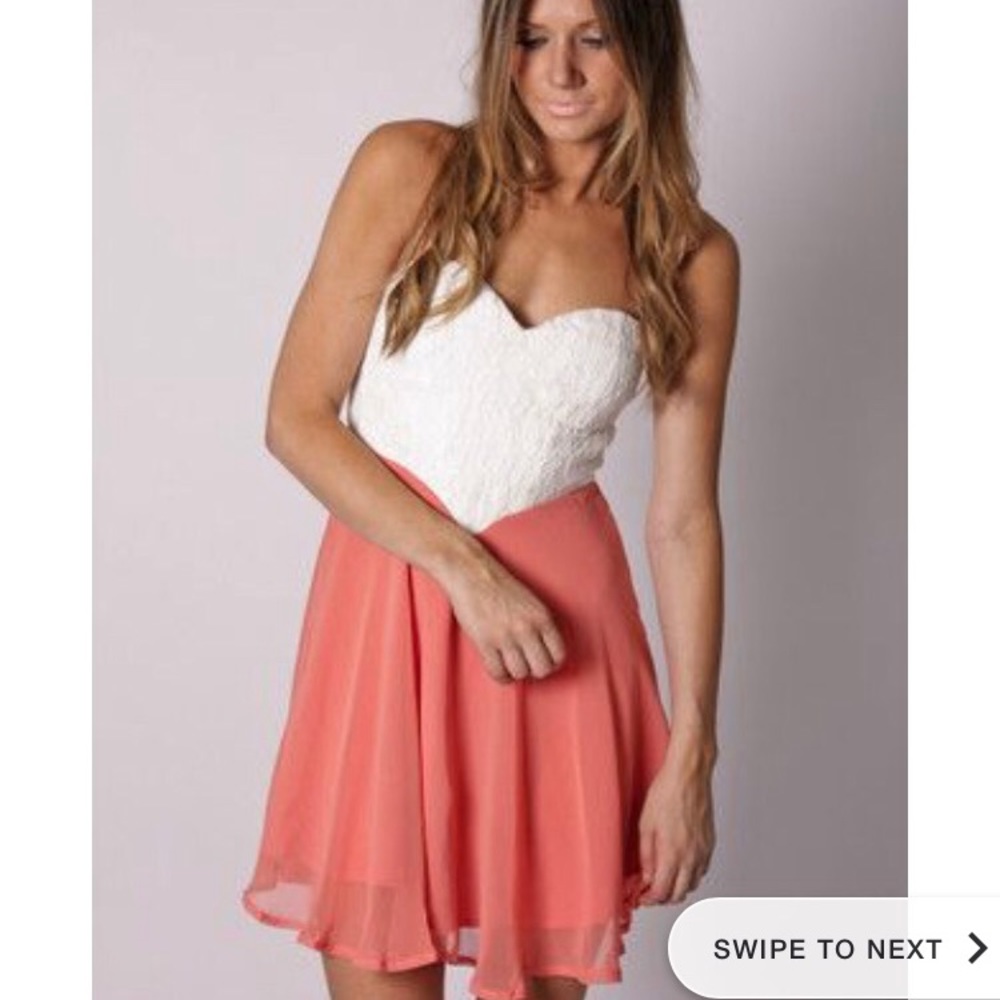 Rare Australian Brand "Esther" sweetheart dress